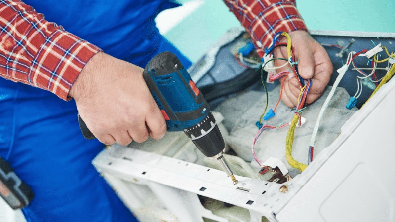 Karşıyaka Samsung Samsung çamaşır makinesi kart tamiri – Su almama arızası orijinal parça ile giderildi. - Teknik servis örneği